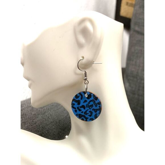 Handmade Cheetah Patterned Earrings - Picture 1 of 3
